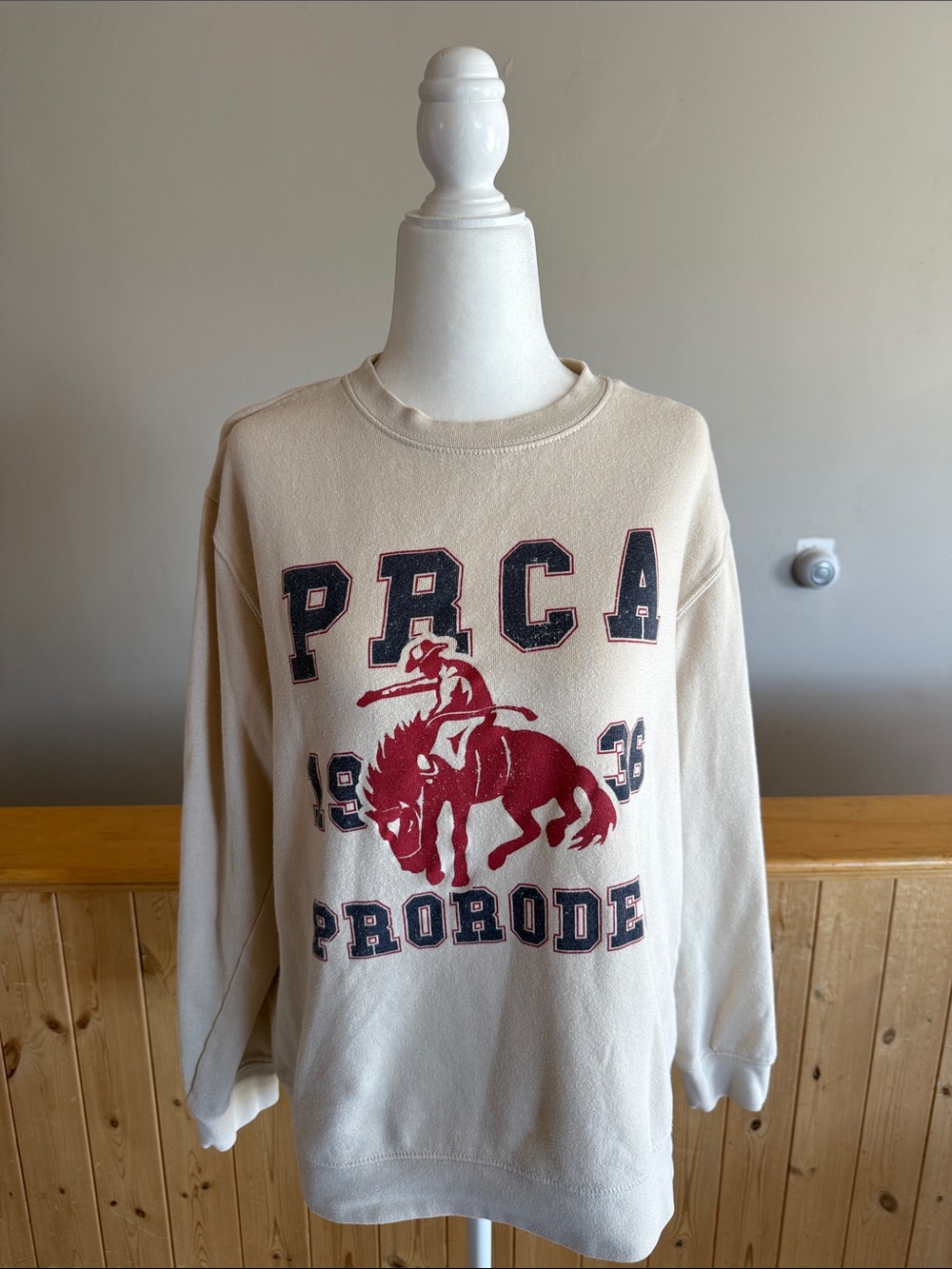 PRCA Pro Rodeo Graphic Crewneck Sweatshirt - Cream with Red and Navy